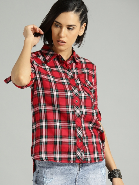 

Roadster Women Red & White Regular Fit Checked Casual Shirt