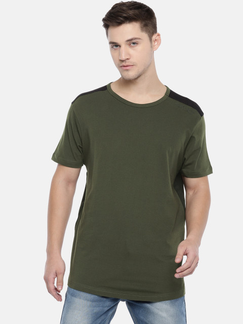 

SKULT by Shahid Kapoor Men Olive Green Longline T-shirt