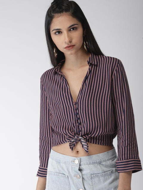 

FOREVER 21 Women Navy Blue & Red Regular Fit Striped Casual Crop Shirt