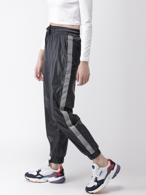 

FOREVER 21 Women Grey & Silver-Toned Regular Fit Solid Joggers