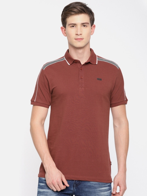 

HRX by Hrithik Roshan Men Maroon Solid Polo Collar T-shirt