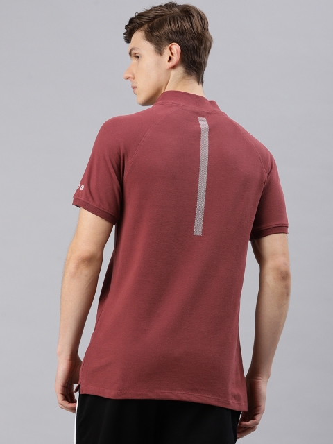 

HRX by Hrithik Roshan Men Burgundy Solid Henley Neck T-shirt