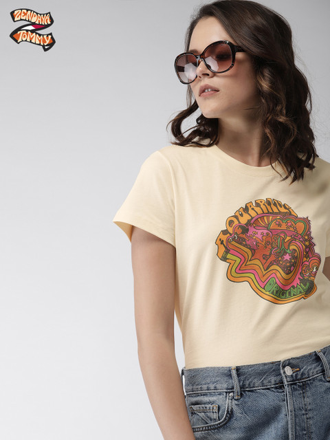 

Tommy Hilfiger TommyxZendaya Women Cream-Coloured Printed Round Neck Pure Cotton T-shirt