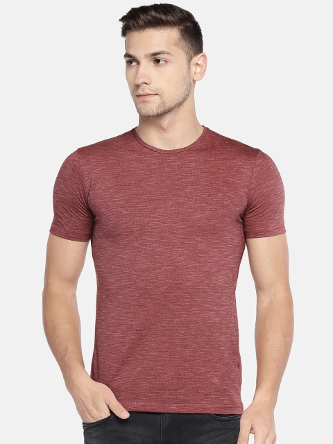 

Globus Men Pink Solid Round Neck T-shirt