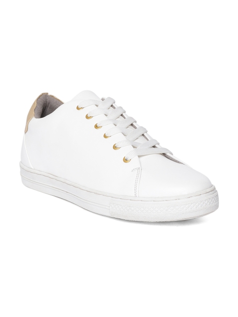 

Mocas Men White Sneakers