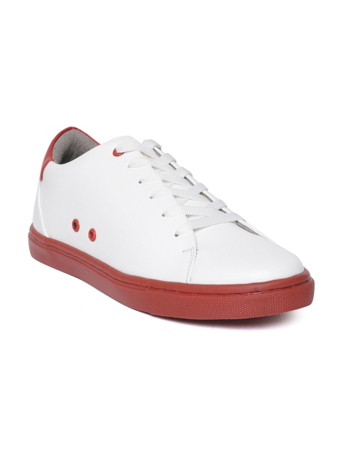 

Mocas Men White Sneakers