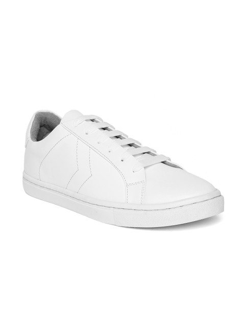 

Mocas Men White Sneakers