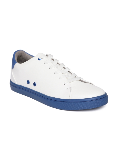 

Mocas Men White Sneakers