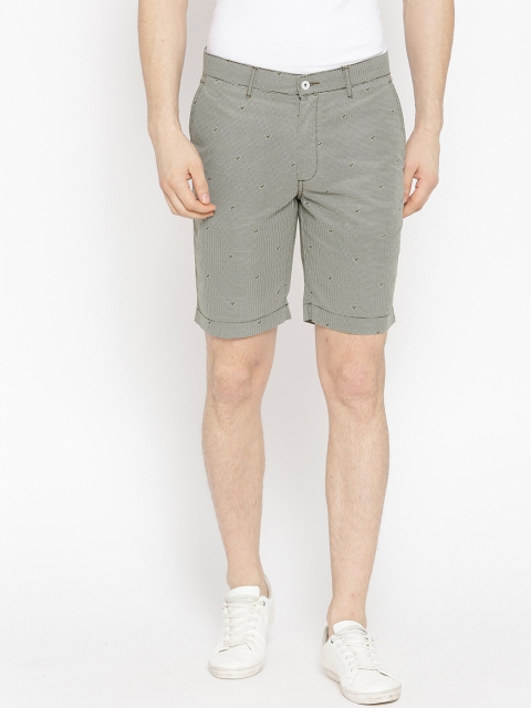 

Blackberrys Men Off-White & Olive Green Printed Slim Fit Regular Shorts