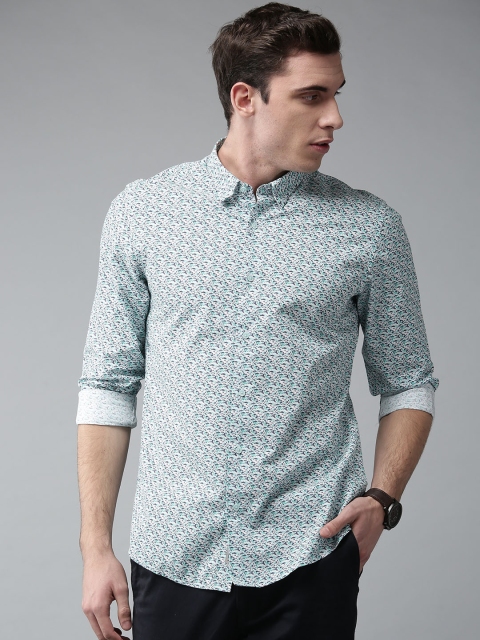 

Blackberrys Men White & Green Trim Fit Printed Casual Shirt
