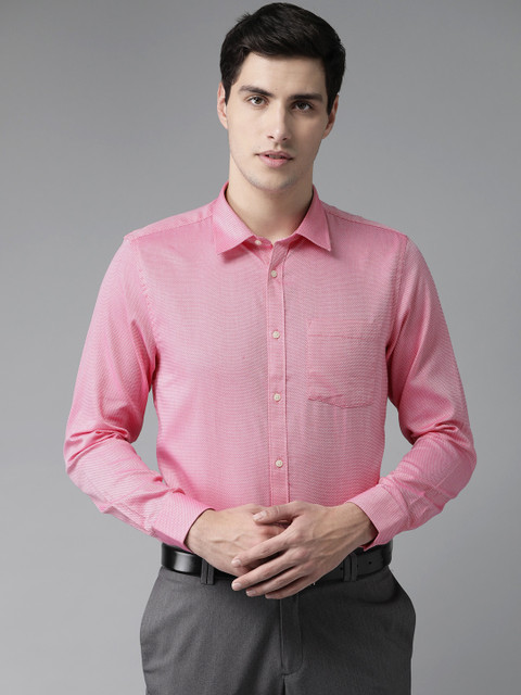 

Blackberrys Men Pink & White Giza Cotton Slim Fit Self Design Formal Shirt