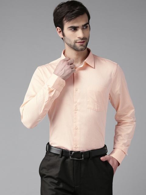 

Blackberrys Men Peach-Coloured Giza Cotton Slim Fit Self Design Formal Shirt