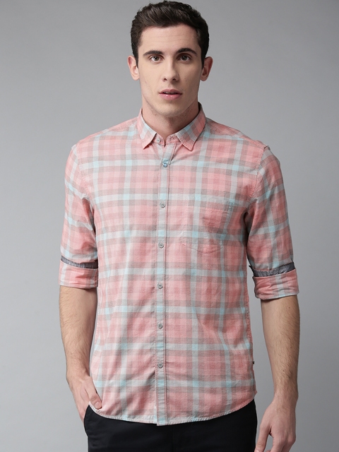 

Blackberrys Men Pink & Green Slim Fit Checked Casual Shirt
