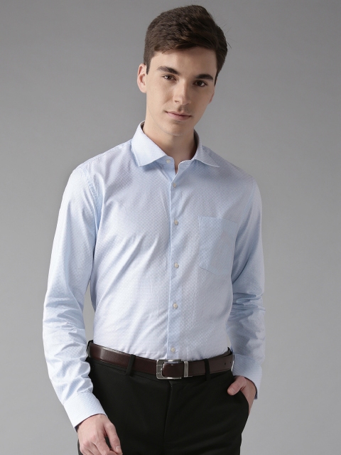 

Blackberrys Men Blue Slim Fit Self Design Giza Cotton Formal Shirt