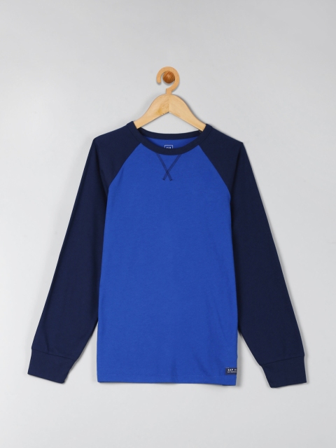 

GAP Boys Blue Solid T-shirt