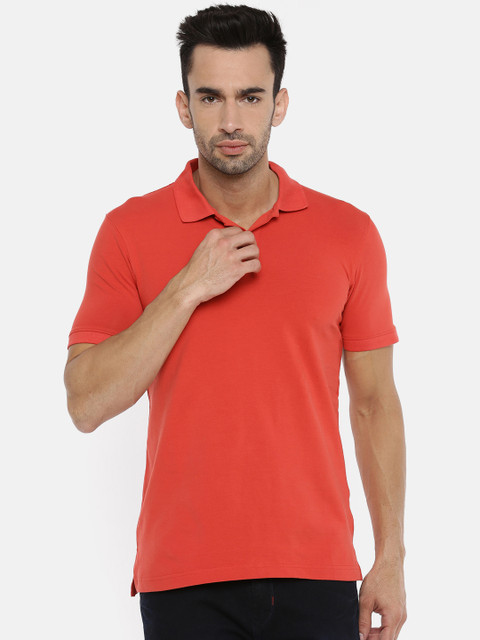 

Splash Men Red Solid Polo Collar T-shirt