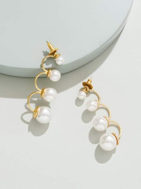 

Pipa Bella Rolland Dangler Ear Jacket Earrings Embellished With White Swarovski Pearls