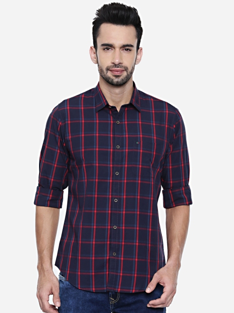 

Peter England Casuals Men Navy Blue & Red Slim Fit Checked Casual Shirt