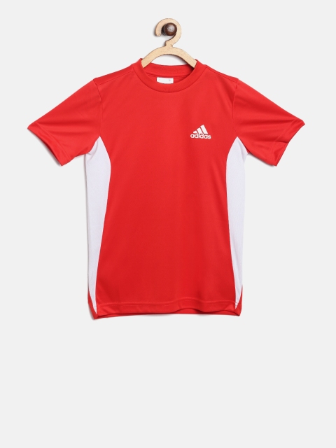 

ADIDAS Boys Red Solid YB E CS Round Neck T-shirt