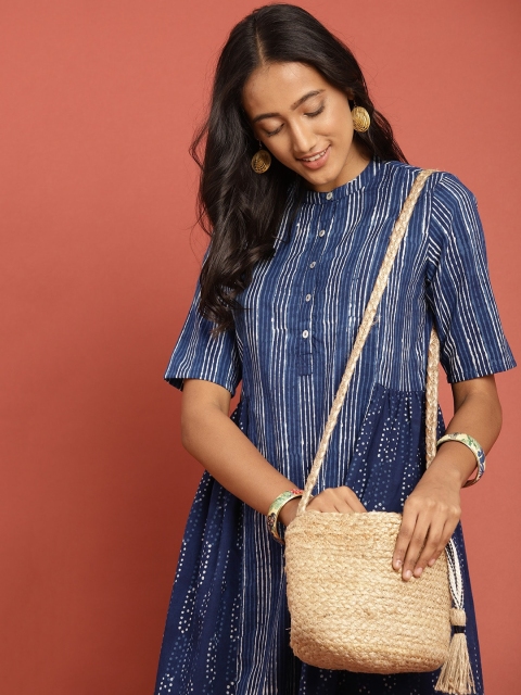 

Taavi Women Indigo Hand Block Printed A-Line Kurta with Gathers & Button Placket, Navy blue