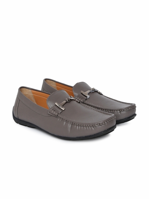 

Carlton London Men Grey Loafers