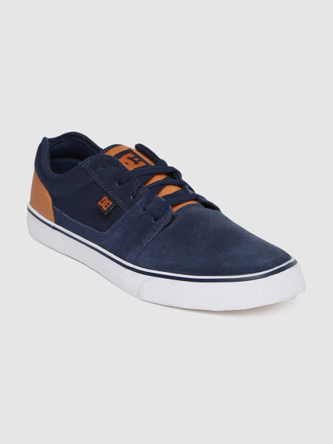 

DC Men Navy Blue TONIK Sneakers