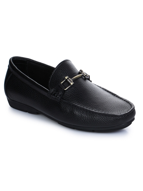 

Aber & Q Men Black Textured Leather Loafers