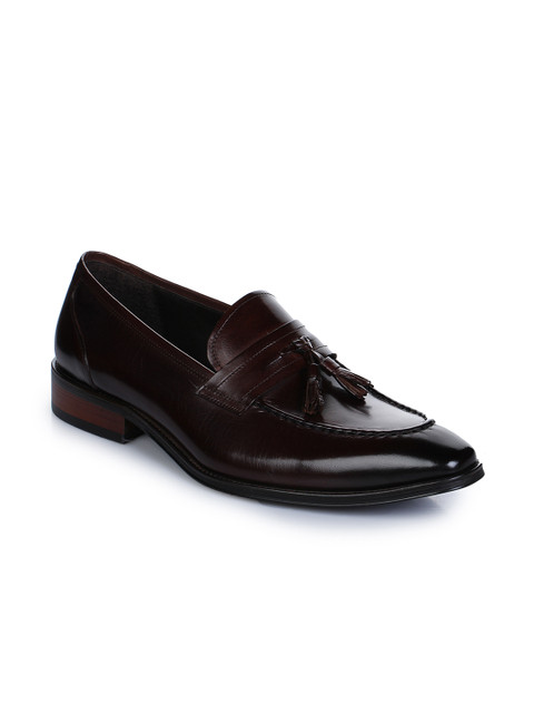 

Aber & Q Men Maroon Solid Leather Loafers