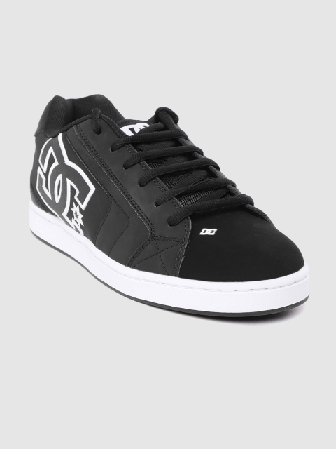 

DC Men Black Solid Leather Sneakers