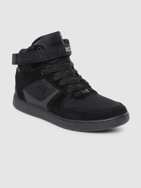 

DC Men Black Solid Leather Sneakers