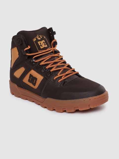 

DC Men Brown Solid Sneakers