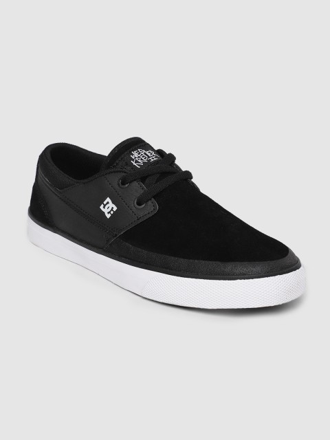 

DC Men Black Suede Sneakers