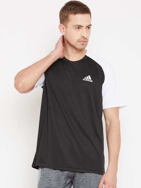 

ADIDAS Men Black & White Solid Club T-Shirt