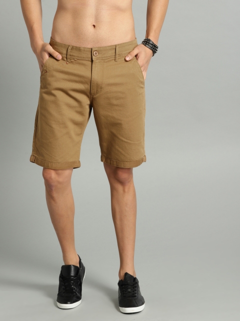 

Roadster Men Khaki Solid Regular Fit Chino Shorts