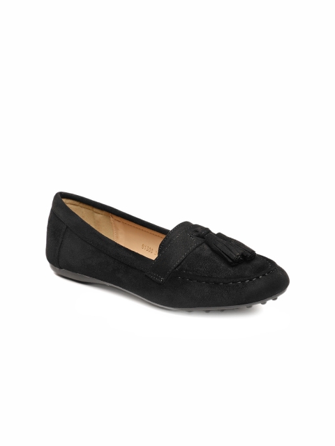 

Tresmode Women Black Solid Ballerinas