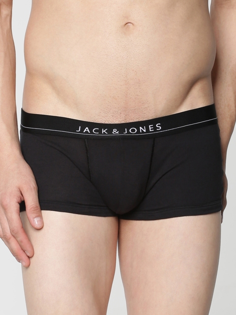 

Jack & Jones Mens Black Solid Regular Fit Trunk