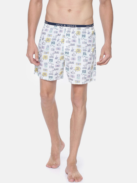

Jack & Jones Men White & Green Printed Pure Cotton Boxers 2054018005