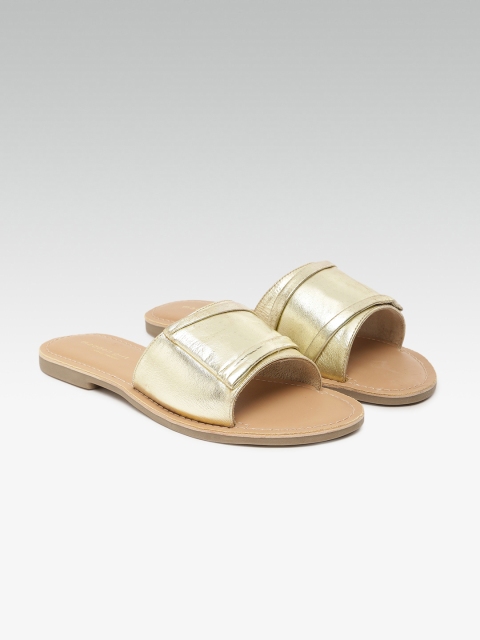 

Steve Madden Women Gold-Toned Solid Open Toe Flats