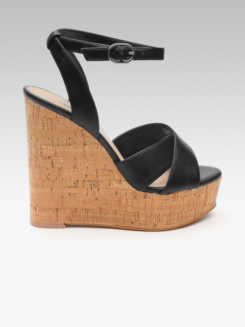 

Steve Madden Women Black Mid-Top Solid Wedges