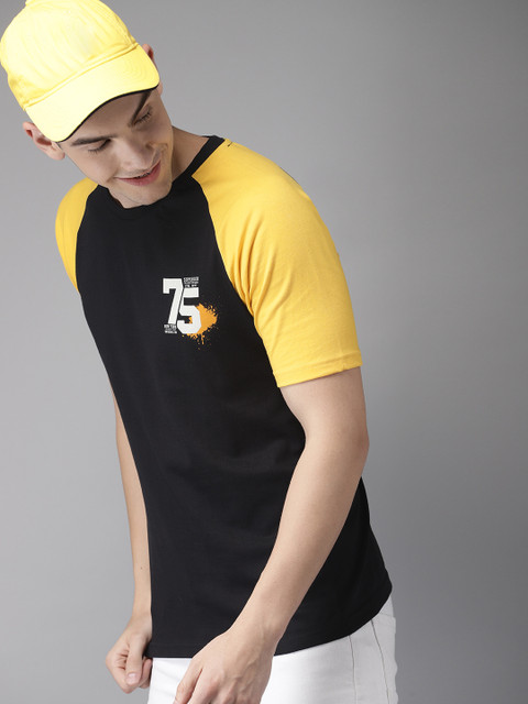 

HERE&NOW Men Black & Yellow Solid Round Neck T-shirt