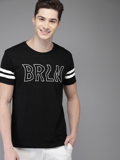 

HERE&NOW Men Black Printed Round Neck T-shirt