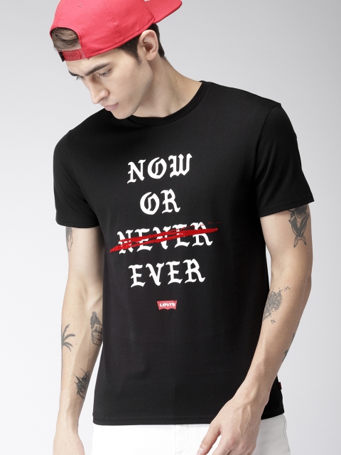 

Levis Men Black Printed Round Neck Pure Cotton T-shirt