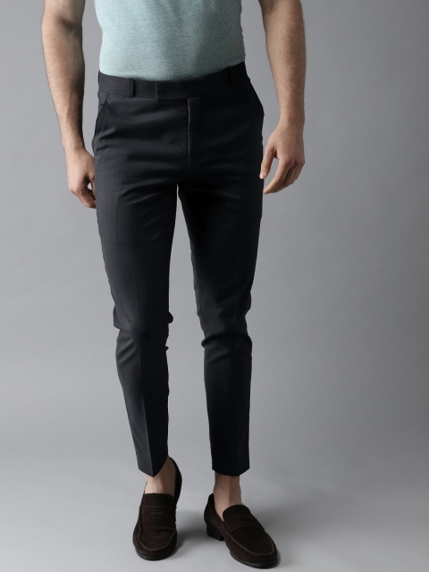 

DENNISON Men Navy Smart Tapered Fit Solid Trousers, Navy blue