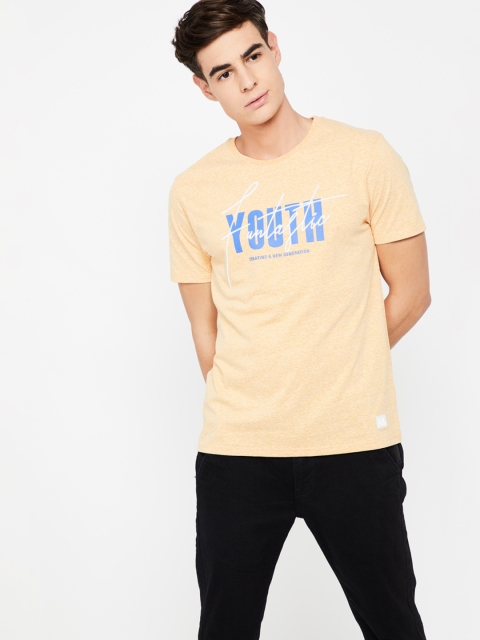 

Bossini Men Yellow Printed Round Neck T-shirt
