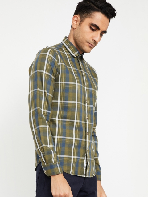 

Bossini Men Olive Green & White Regular Fit Checked Casual Shirt