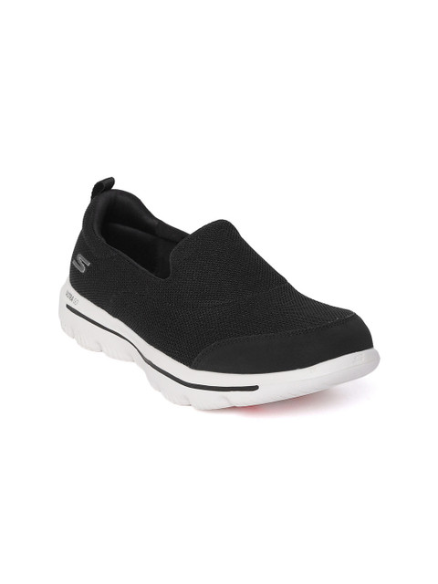 

Skechers Women Black Go Walk Evolution Ultra-Reach Walking Shoes