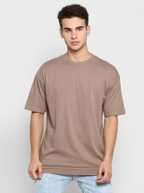 

SKULT by Shahid Kapoor Men Mauve Solid Round Neck T-shirt