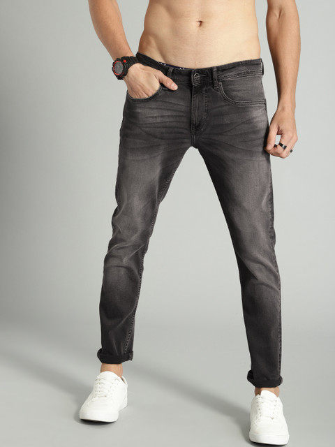 

Roadster Men Black Premium Vintage Wash Skinny Fit Mid-Rise Clean Look Stretchable Jeans