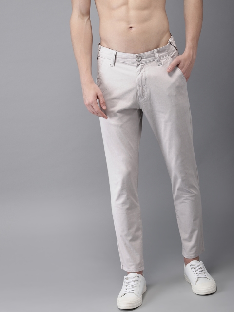 

HERE&NOW Men Grey Slim Fit Solid Chinos