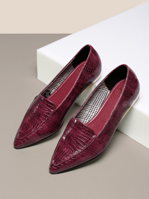 

her by invictus Women Maroon Textured Cushioned Ballerinas